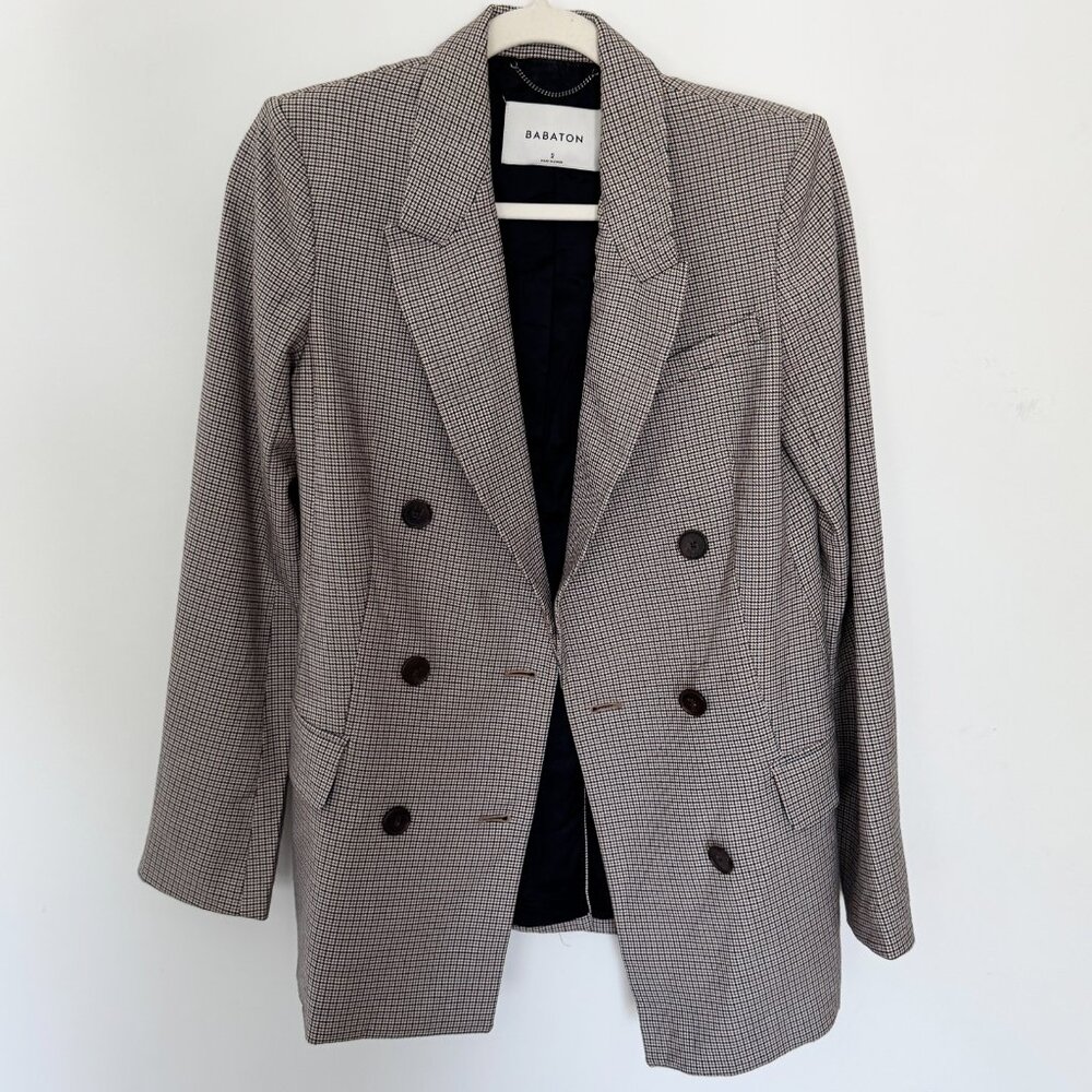 Aritzia Babaton Blazer Size 2